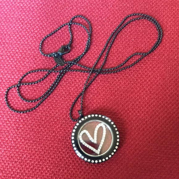 Origami Owl Hinged Living Locket - Picture 8 of 8